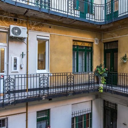 Ferienwohnung Cozy Nest In The Heart Of Budapest Exterior foto