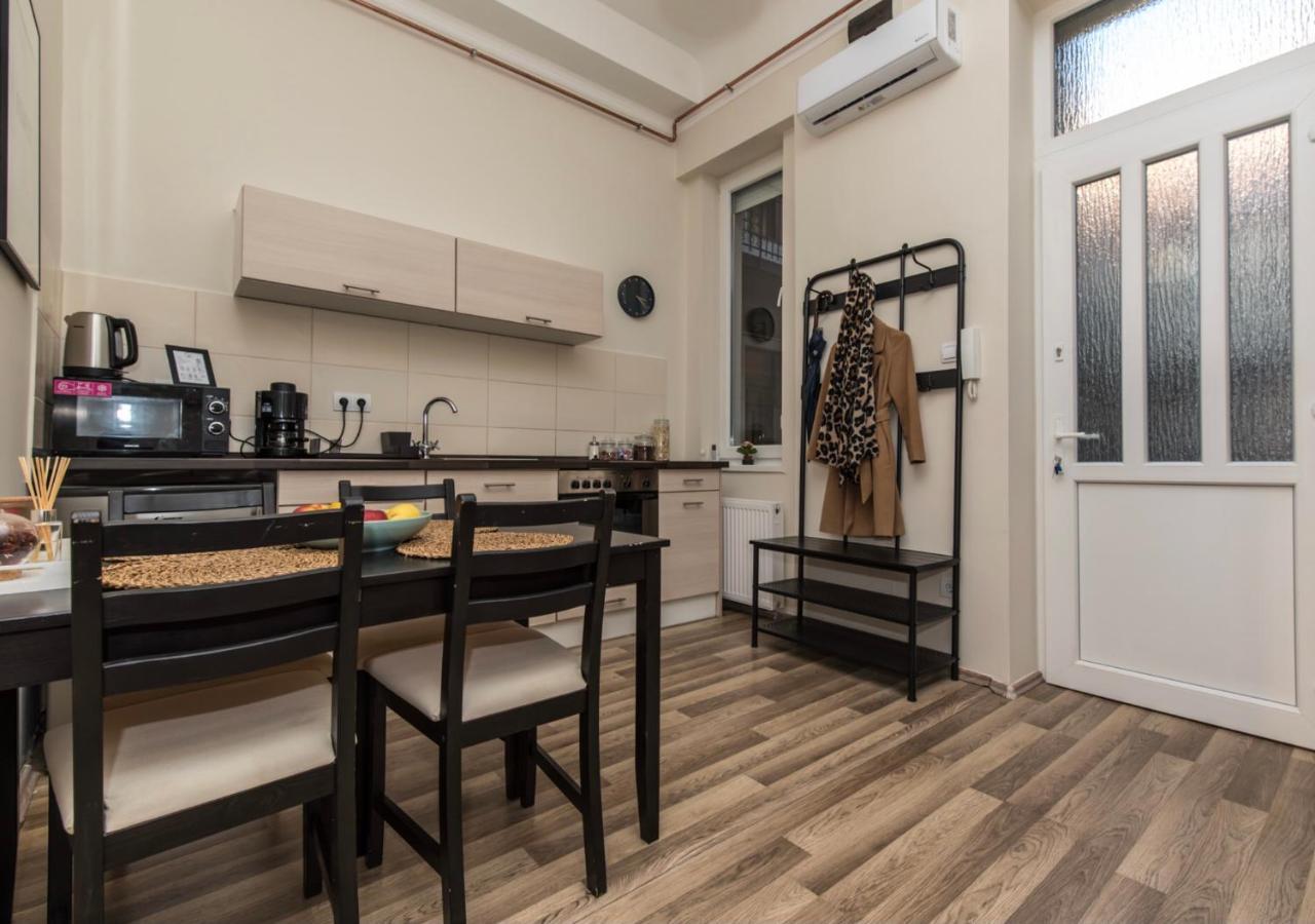 Ferienwohnung Cozy Nest In The Heart Of Budapest Exterior foto